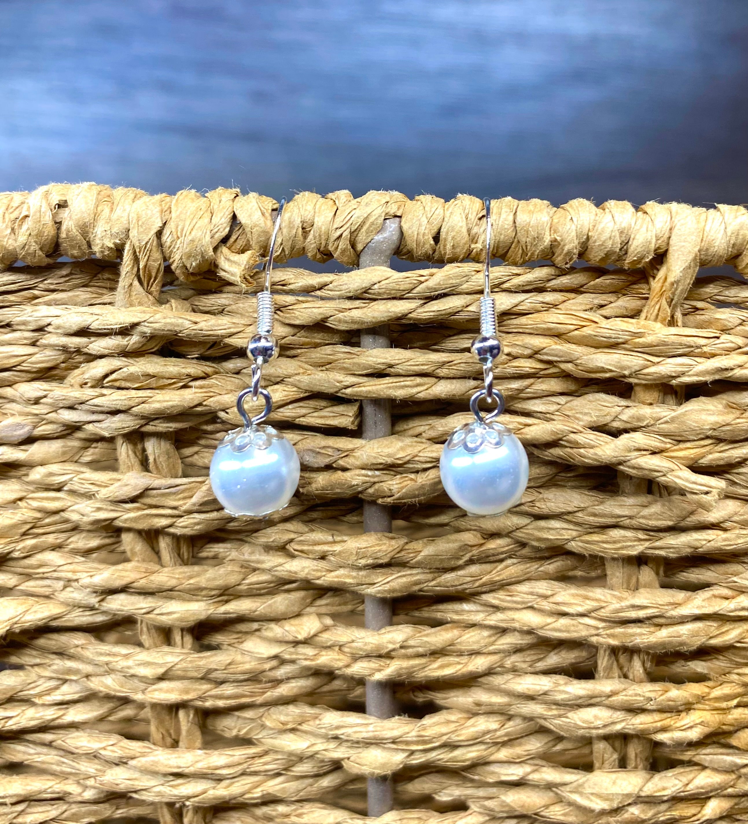 Dangle Pearl Earrings