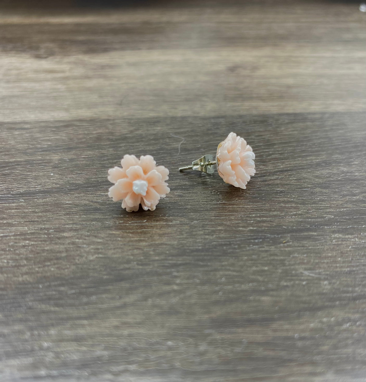 Pink/White Flower Studs