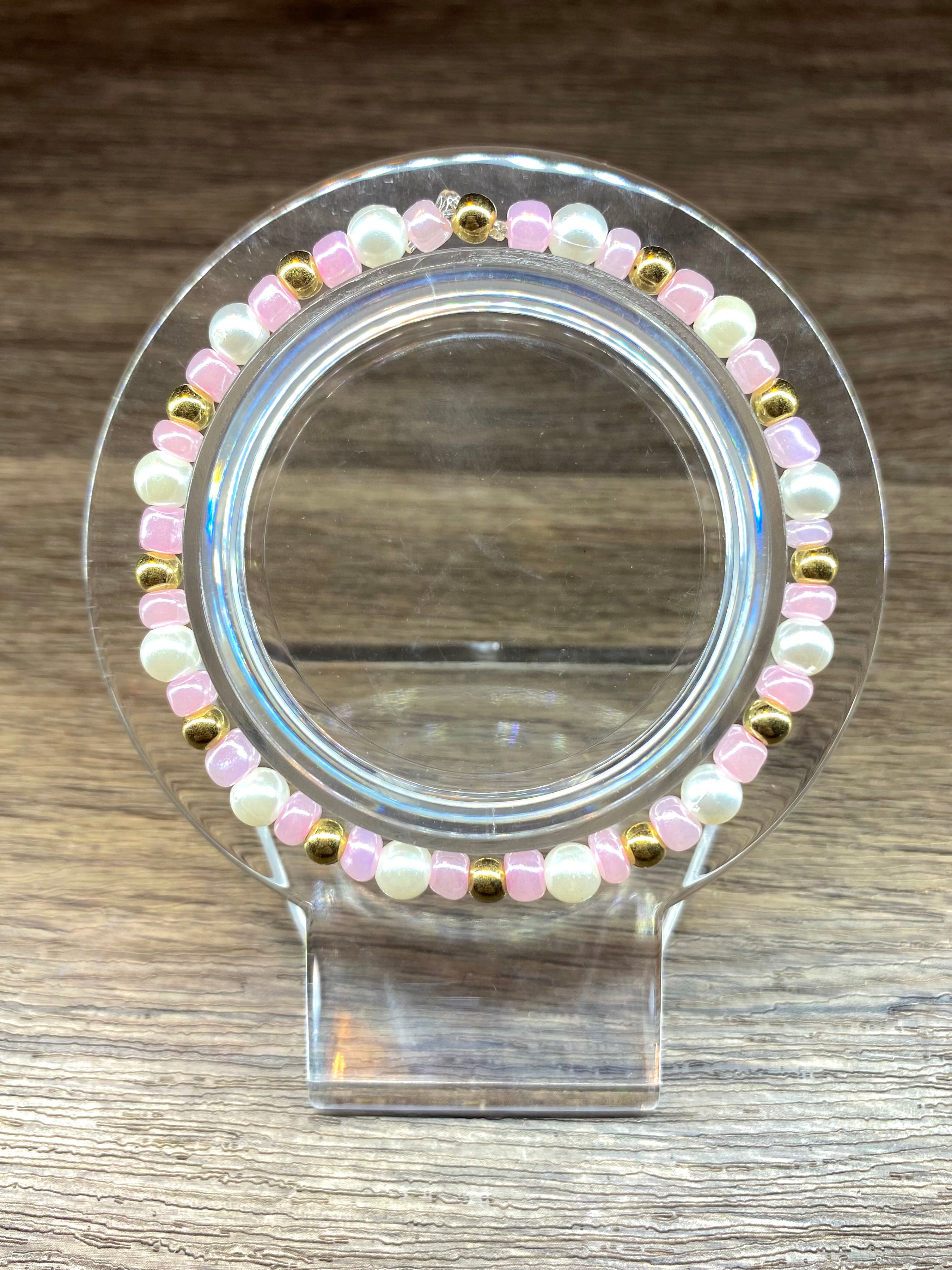 Dainty Pink/Pearl Bracelet