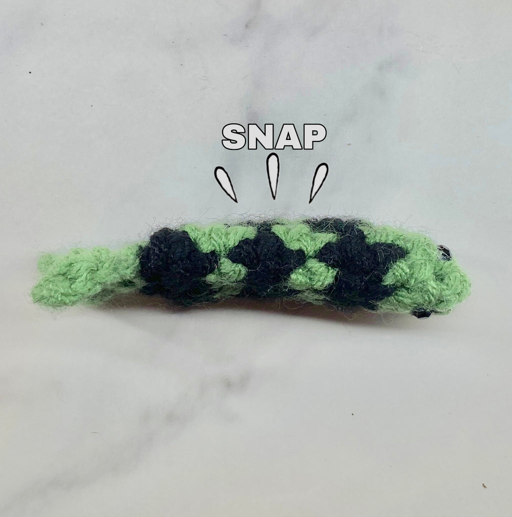 Green & Black Fidget Fish