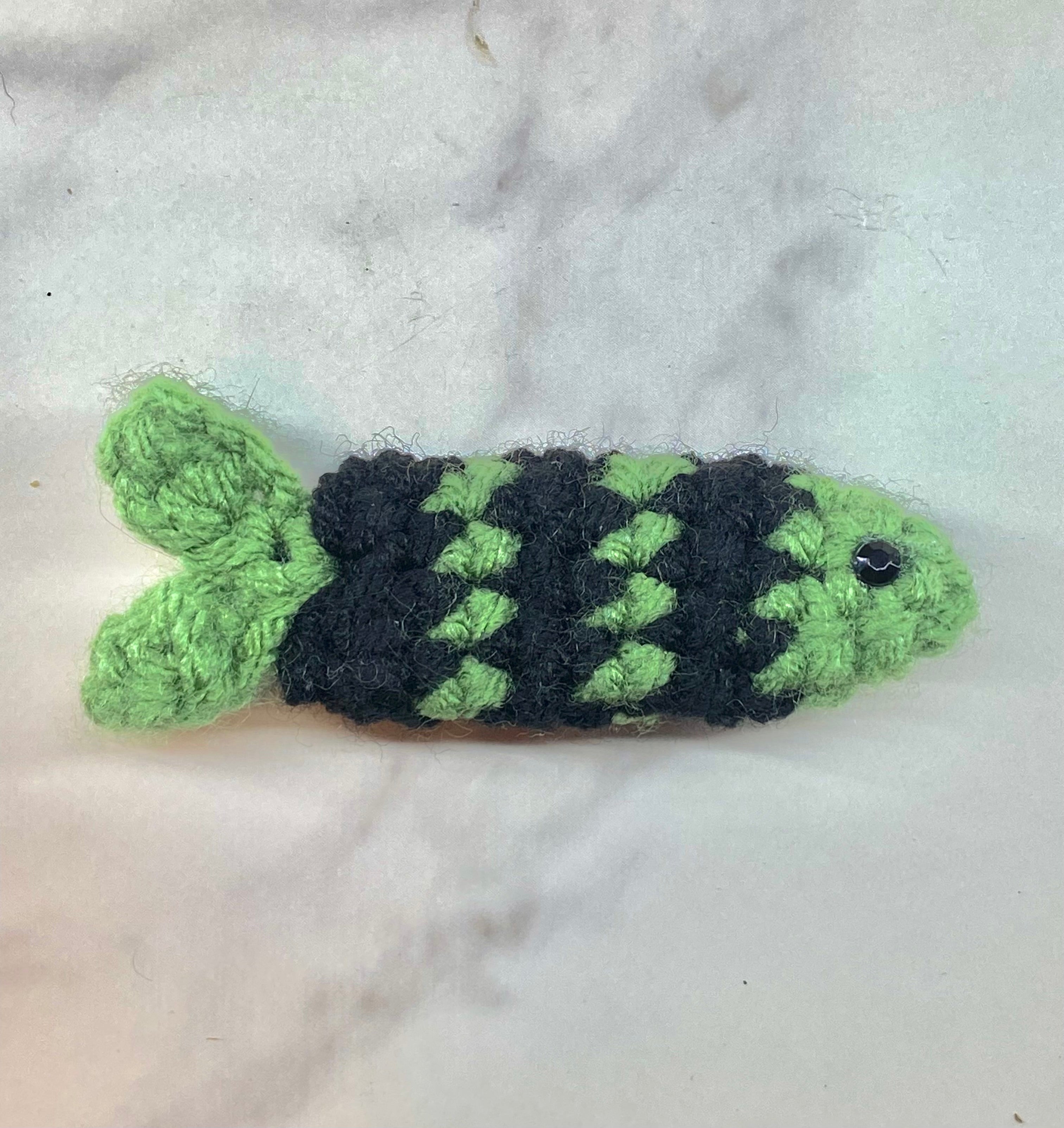 Green & Black Fidget Fish