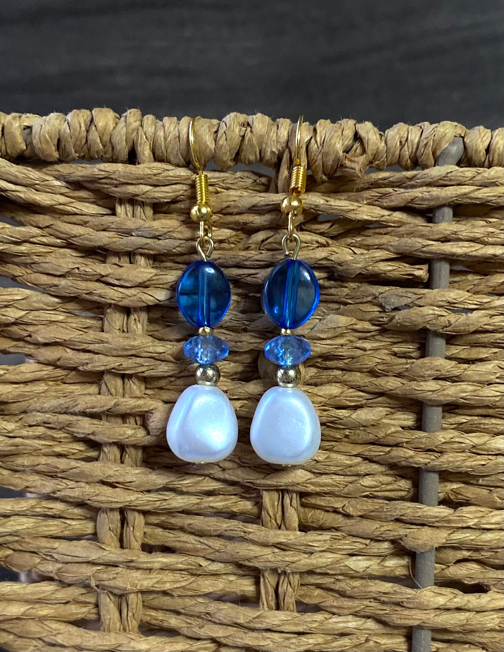 Blue Beaded White Pearl Earrings